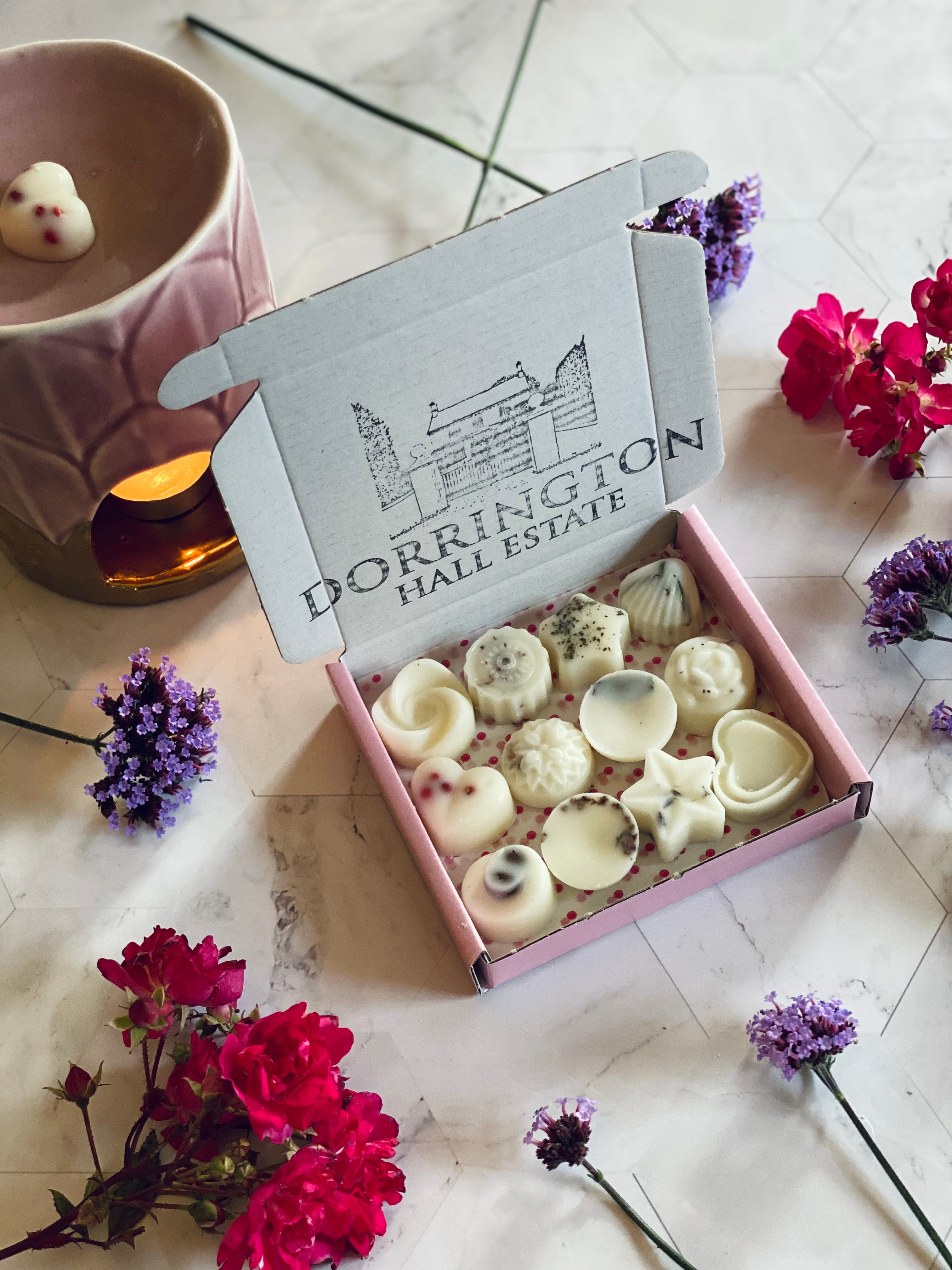 Signature Botanical Collection